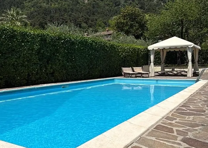 Villa Oleandri Pool With View-Bgl